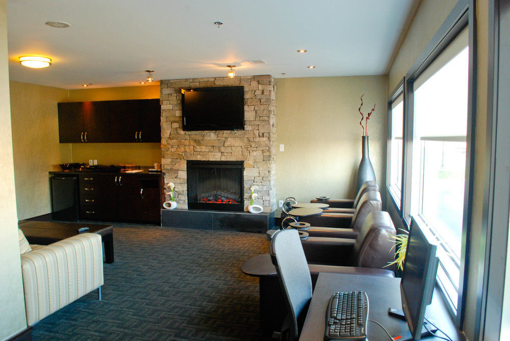 Sandman Signature Toronto Airport Hotel Экстерьер фото
